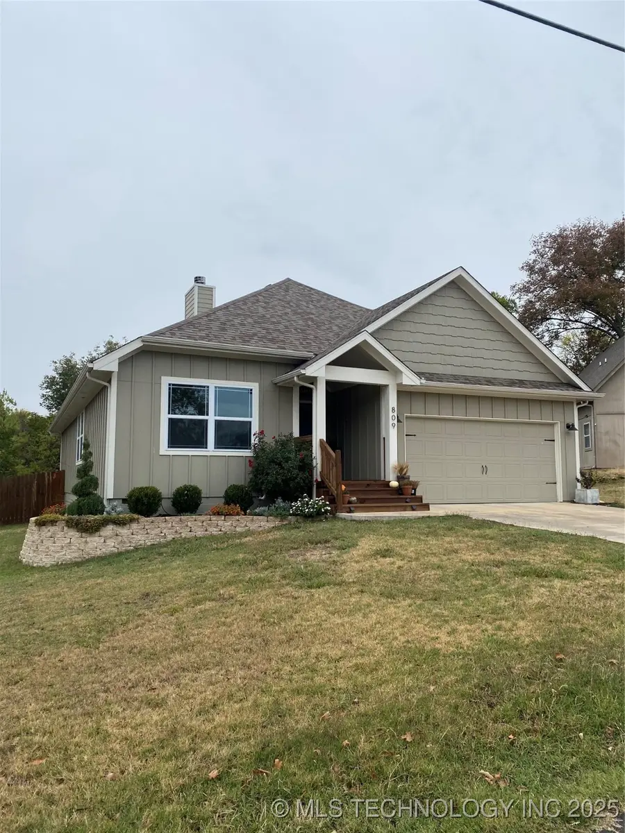 809 S Highland, Ada, OK 74820 - Image #2