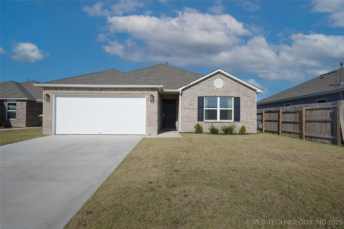 27603 E 115th Place S, Coweta, OK 74429 - Image #1