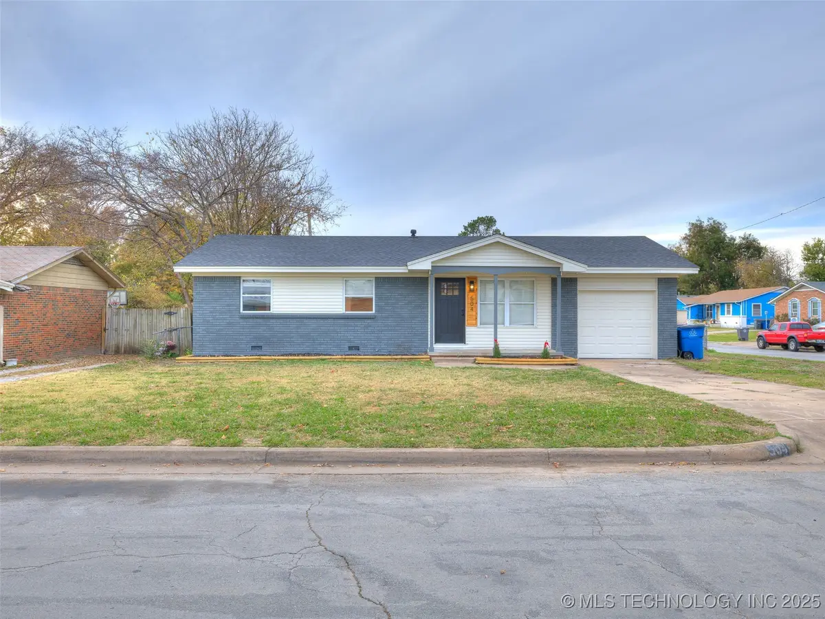 504 S 104th East Avenue, Tulsa, OK 74128 - Image #1