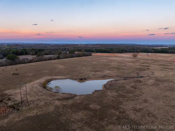 80 S County Road 4440, McCurtain, OK 74944