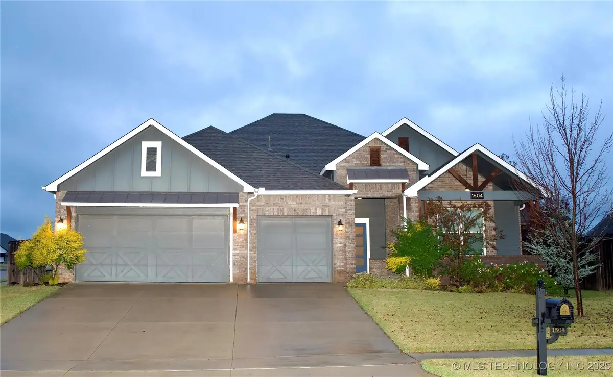 1504 E Mobile Street, Broken Arrow, OK 74011 - Image #1