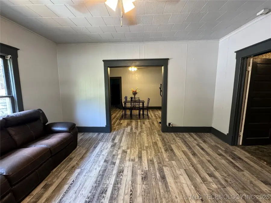 319 S Division Street, Sapulpa, OK 74066 - Image #2