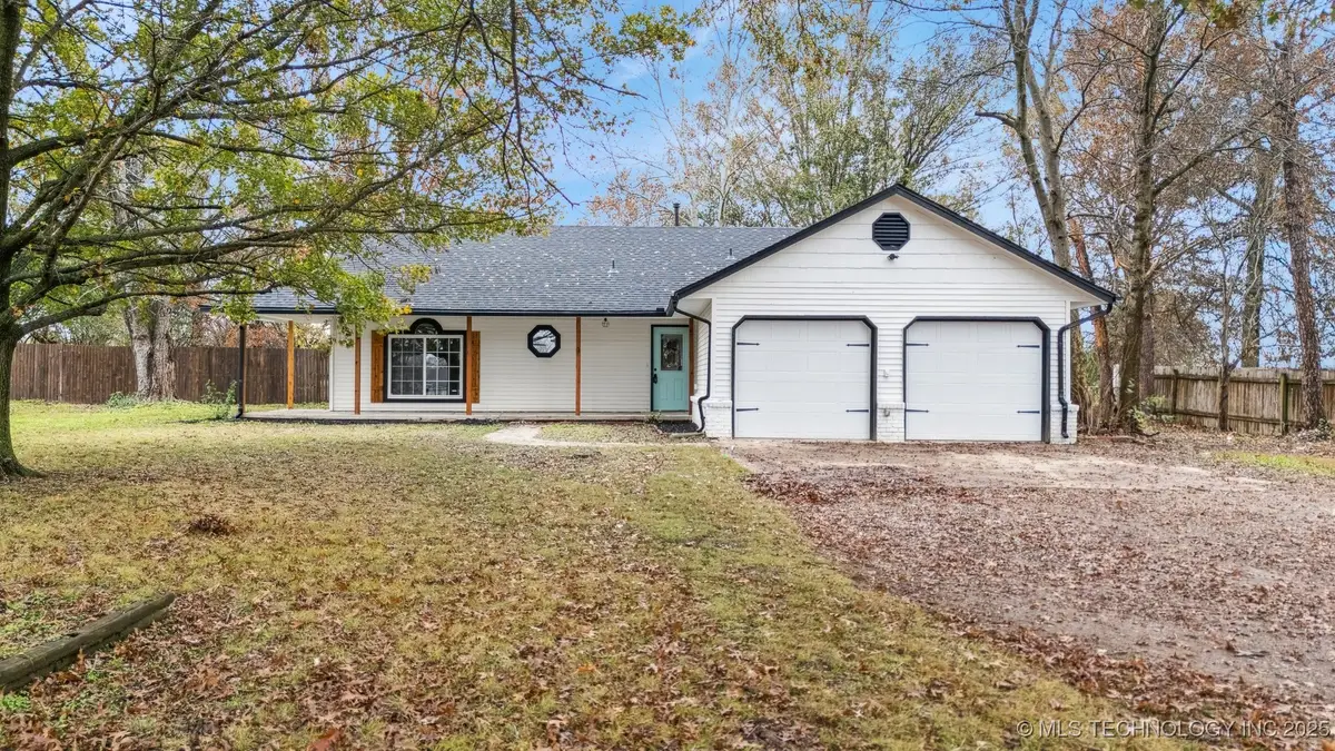 14800 Cedar Drive, Claremore, OK 74017 - Image #1