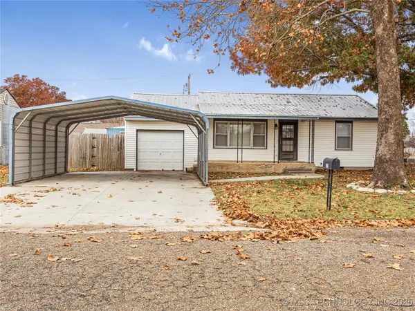 822 Ash Avenue, Blackwell, OK 74631