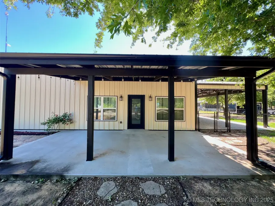 3896 Kiowa Drive, Kingston, OK 73439 - Image #2