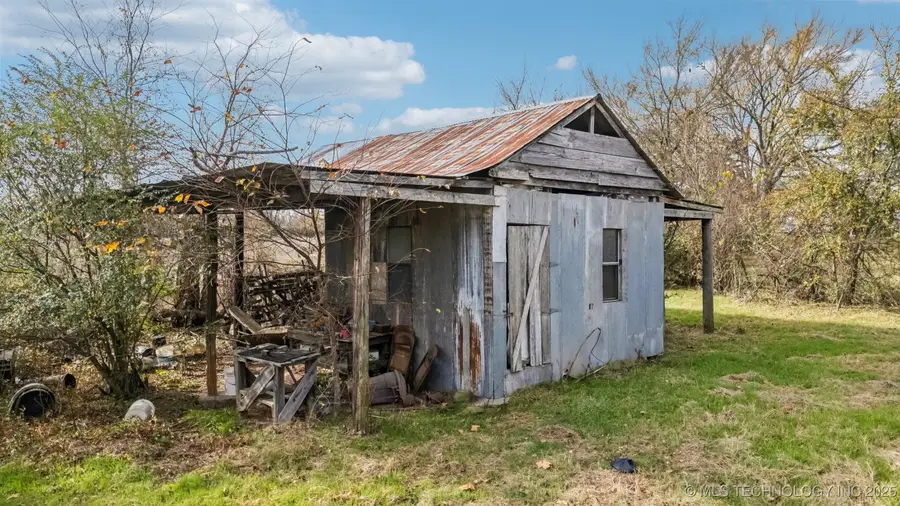 13975 Cedar Avenue, Schulter, OK 74460 - Image #3