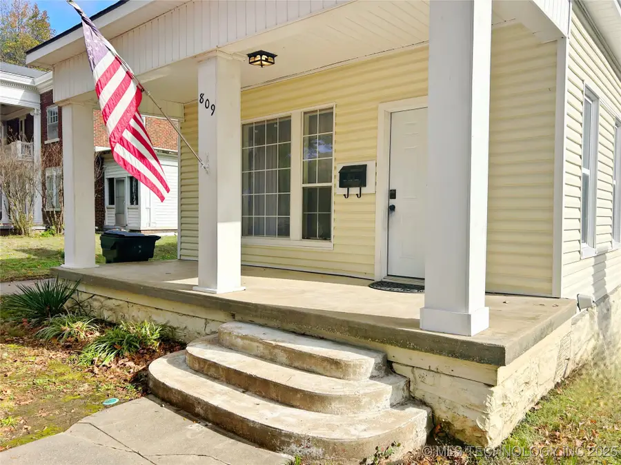 809 N Grand Avenue, Okmulgee, OK 74447 - Image #3