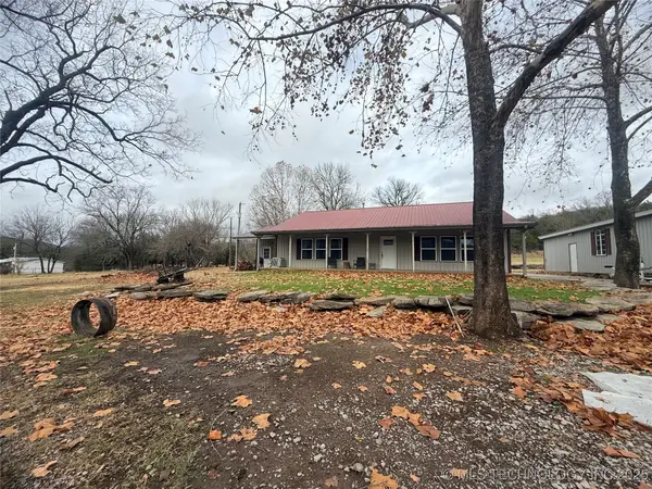 2002 Cedar Bluff Road, Fort Gibson, OK 74434