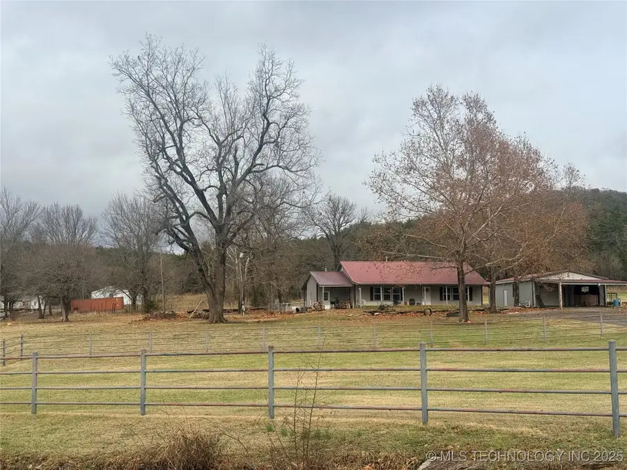 2002 Cedar Bluff Road, Fort Gibson, OK 74434 - Image #2