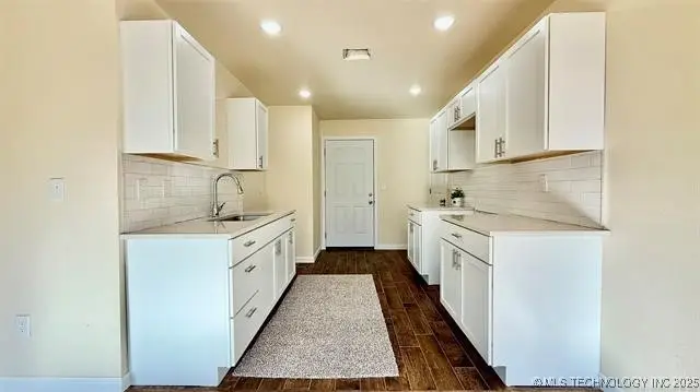 4328 N Hartford Avenue, Tulsa, OK 74106 - Image #2