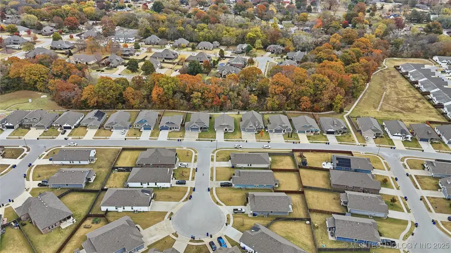 7505 S Walnut Avenue, Broken Arrow, OK 74011 - Image #3