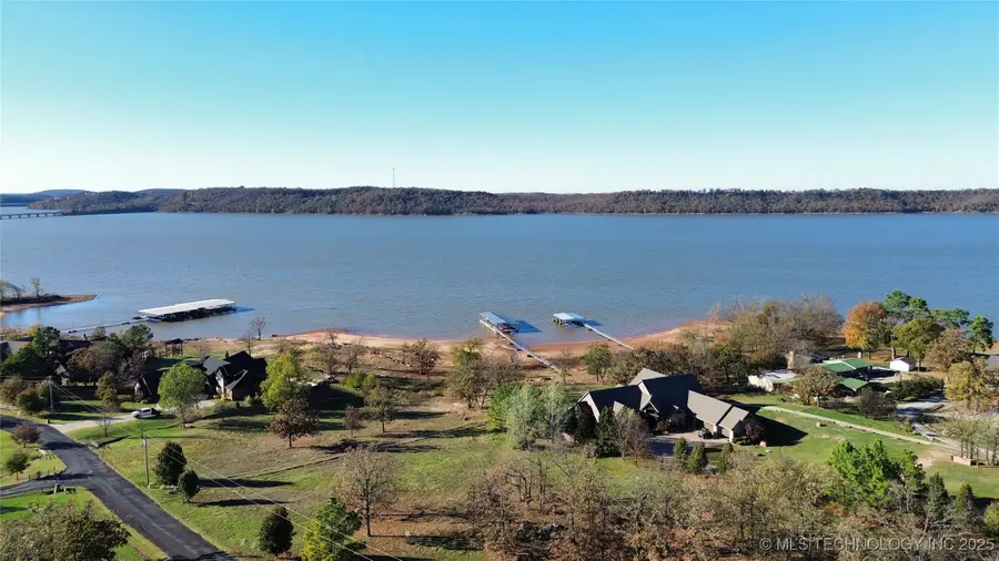 4 Channel Road, Eufaula, OK 74432 - Image #2