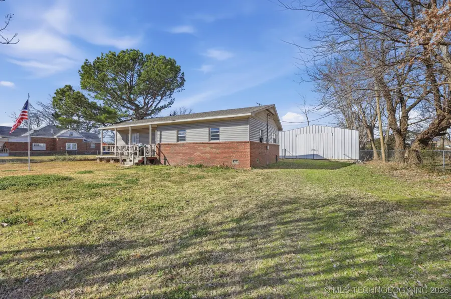219 SE 1st Street, Checotah, OK 74426 - #2