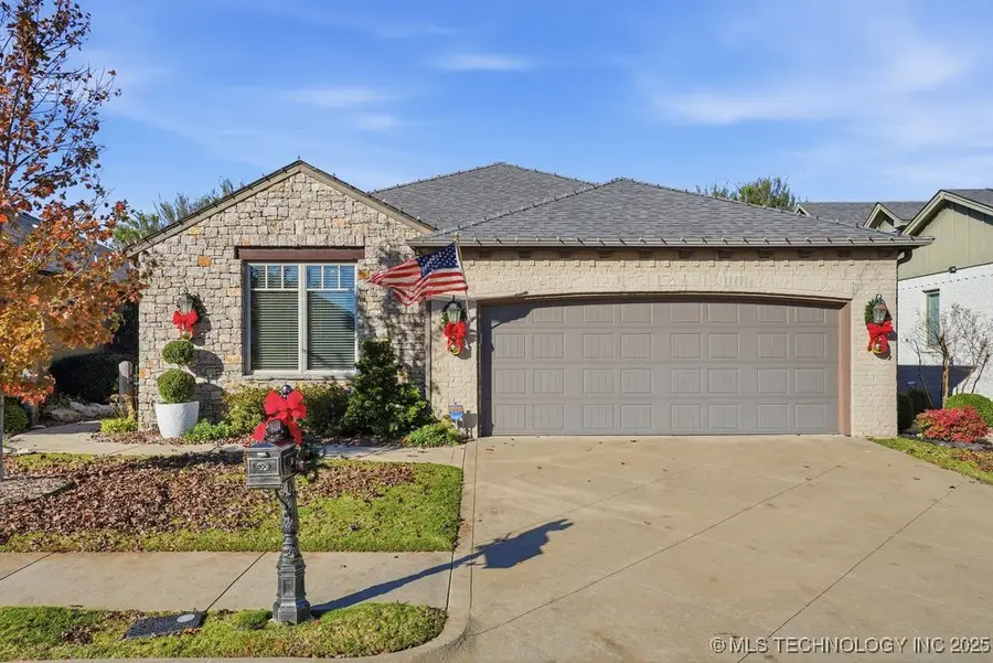 8434 S Phoenix Place, Tulsa, OK 74132 - Image #2