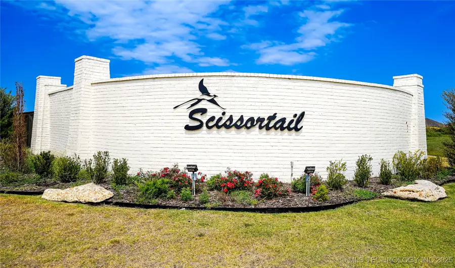 15021 S Poplar Place, Glenpool, OK 74033 - Image #2