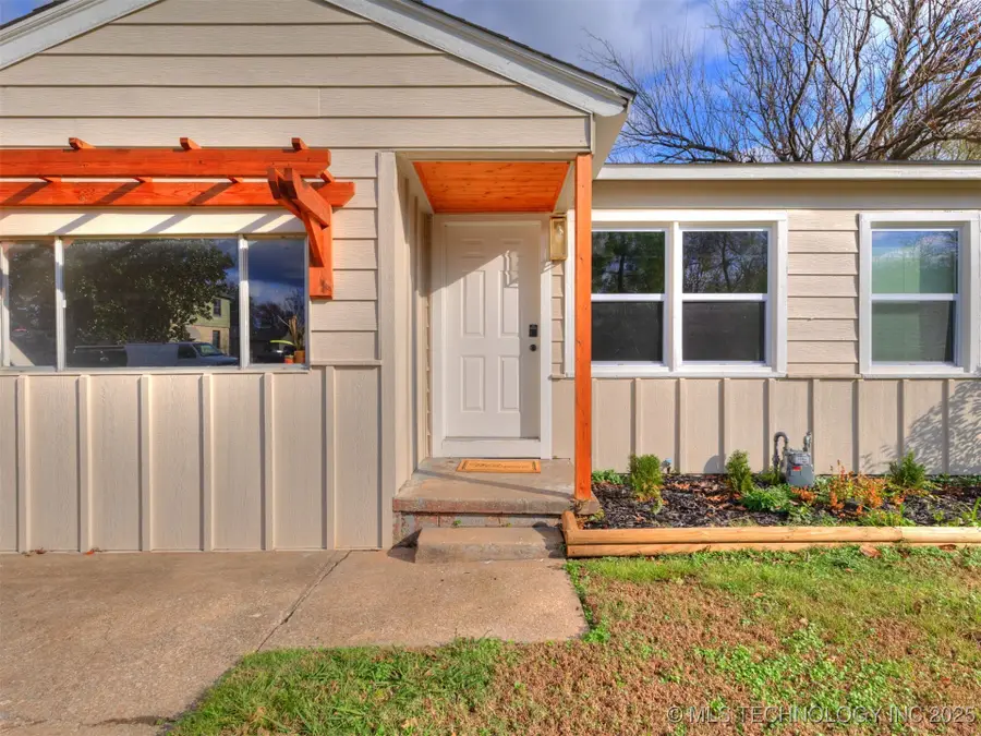 227 S Toledo Avenue, Tulsa, OK 74112 - Image #2