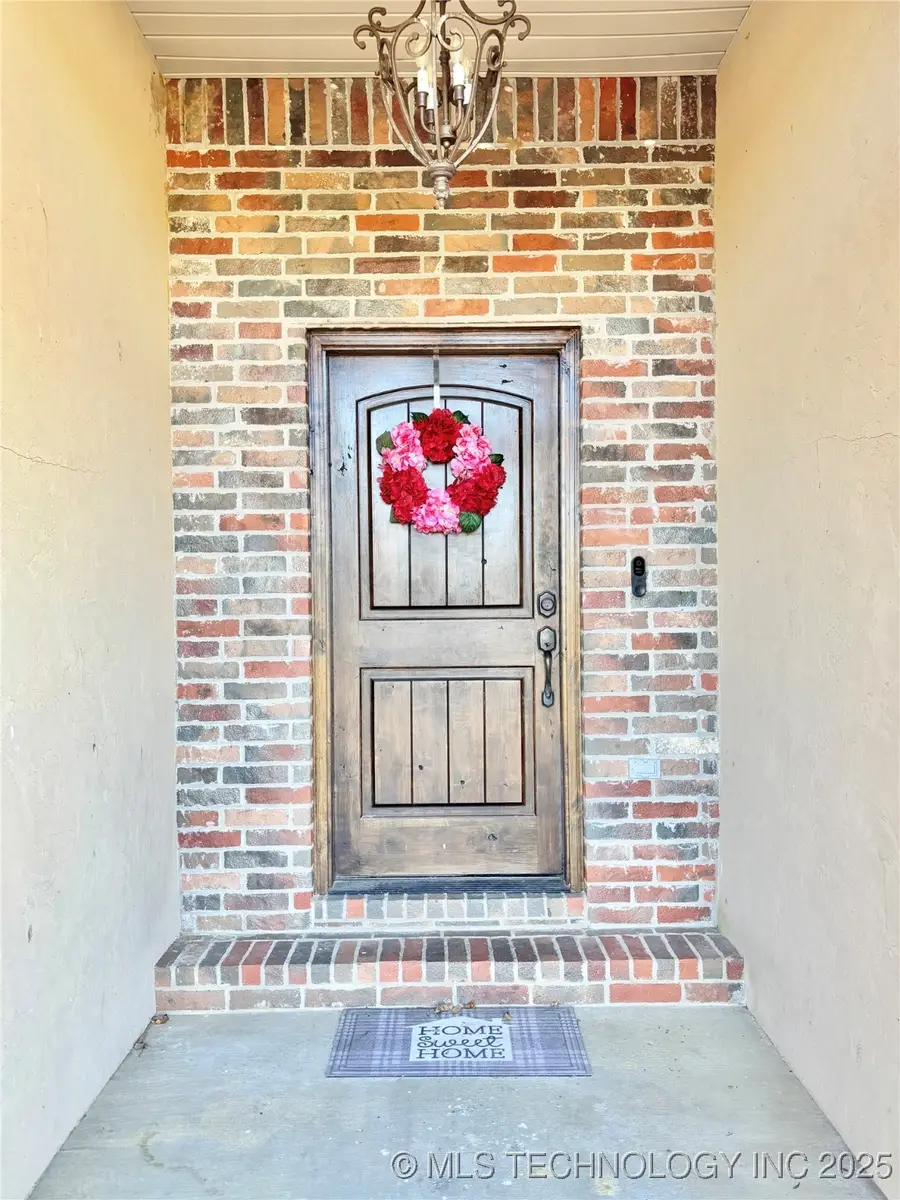 1714 E Old Military Road, Stigler, OK 74462 - Image #2