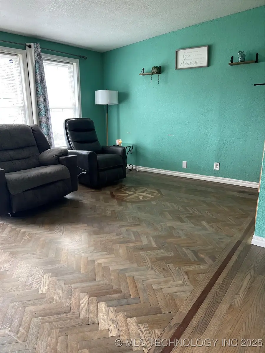 2829 E 44th Place N, Tulsa, OK 74110 - Image #2