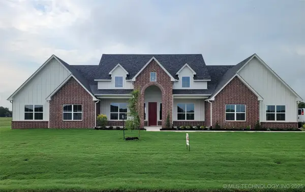 31820 E Two Socks Drive, Broken Arrow, OK 74014