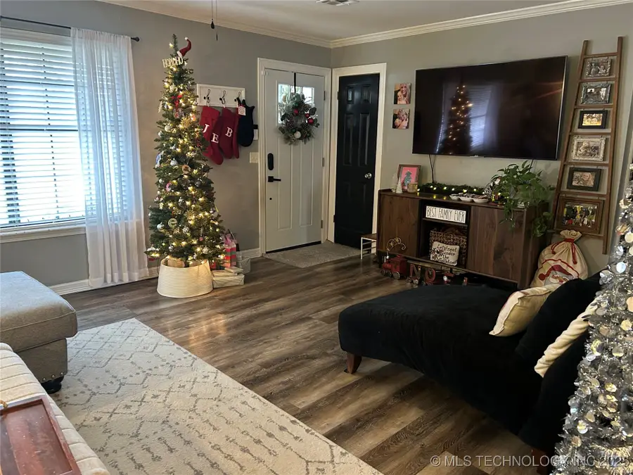 204 Elm Avenue, Fort Gibson, OK 74434 - Image #2