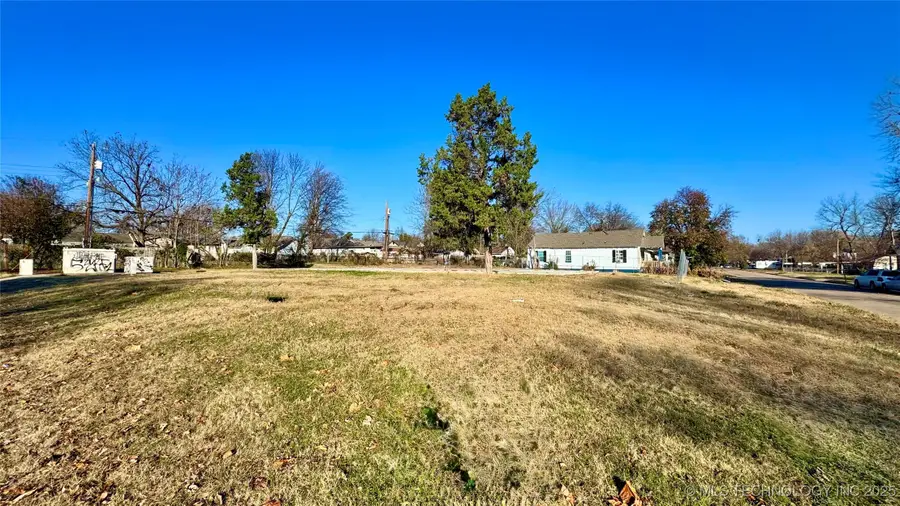 3015 E Archer Street, Tulsa, OK 74110 - Image #2
