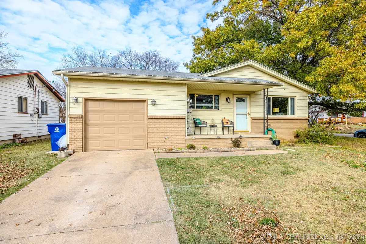 518 E Galveston Drive, Broken Arrow, OK 74012 - Image #1