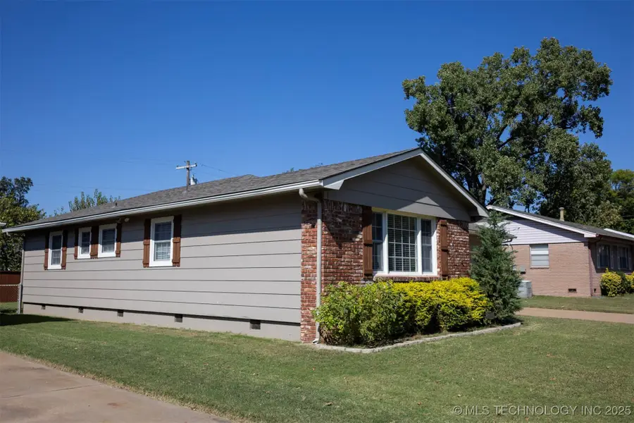 2844 S 67th East Avenue, Tulsa, OK 74129 - Image #2