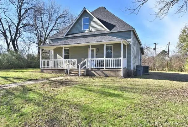 207 N Graham Avenue, Wagoner, OK 74467