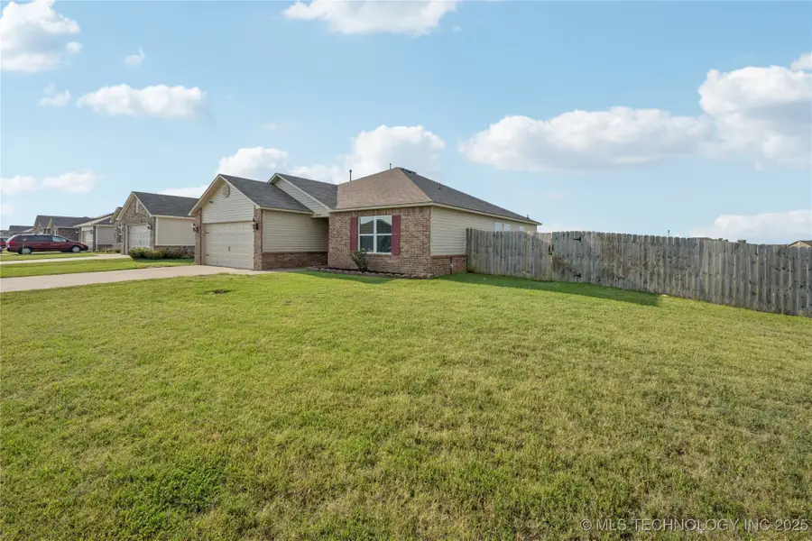 1203 E Quincy Street, Broken Arrow, OK 74012 - Image #3
