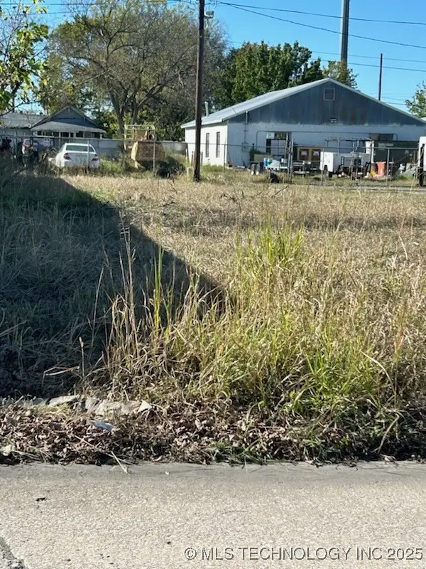 125 NW Jennings Avenue, Bartlesville, OK 74003 - Image #1