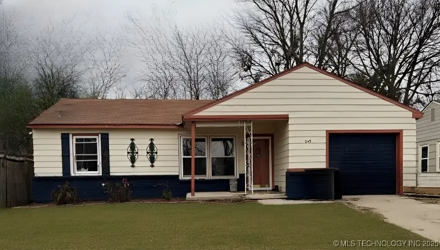 249 SE Elmhurst Avenue, Bartlesville, OK 74006 - Image #1