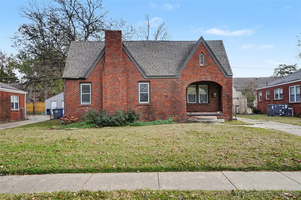 2007 S Delaware Place, Tulsa, OK 74104 - Image #1