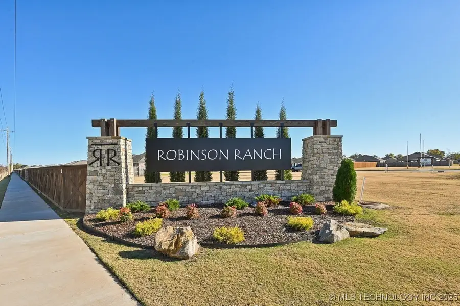 8419 E 162nd Place S, Bixby, OK 74008 - Image #3