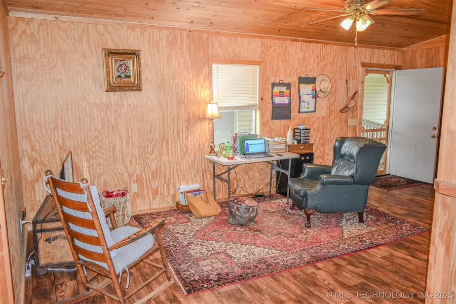 919 N 4210 Road, Hugo, OK 74743 - #3