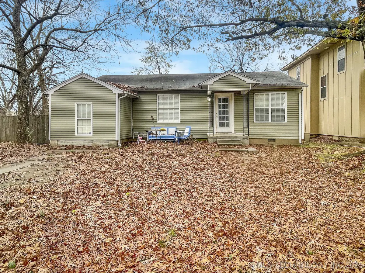 1304 Summit Street, Muskogee, OK 74403 - Image #1