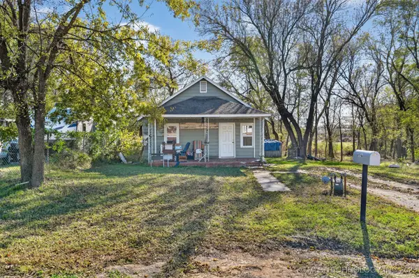 1128 E Arch Avenue, Sapulpa, OK 74066
