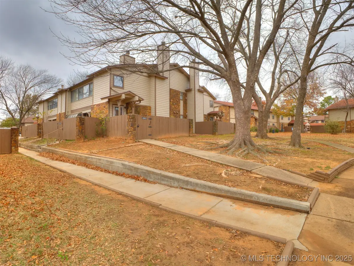 6384 S 80th East Avenue #C-32, Tulsa, OK 74133 - Image #1