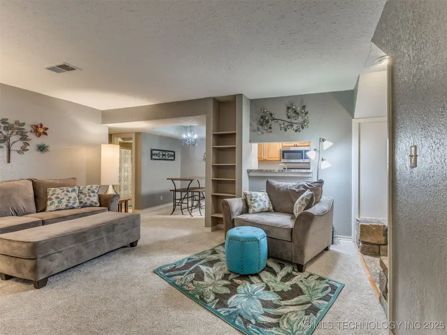 6384 S 80th East Avenue #C-32, Tulsa, OK 74133 - Image #3