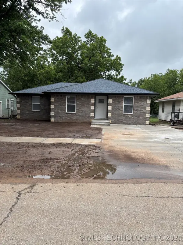 413 E 8th Street, Cushing, OK 74023