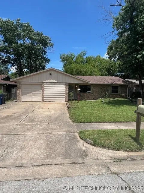 12019 E 26th Street, Tulsa, OK 74129