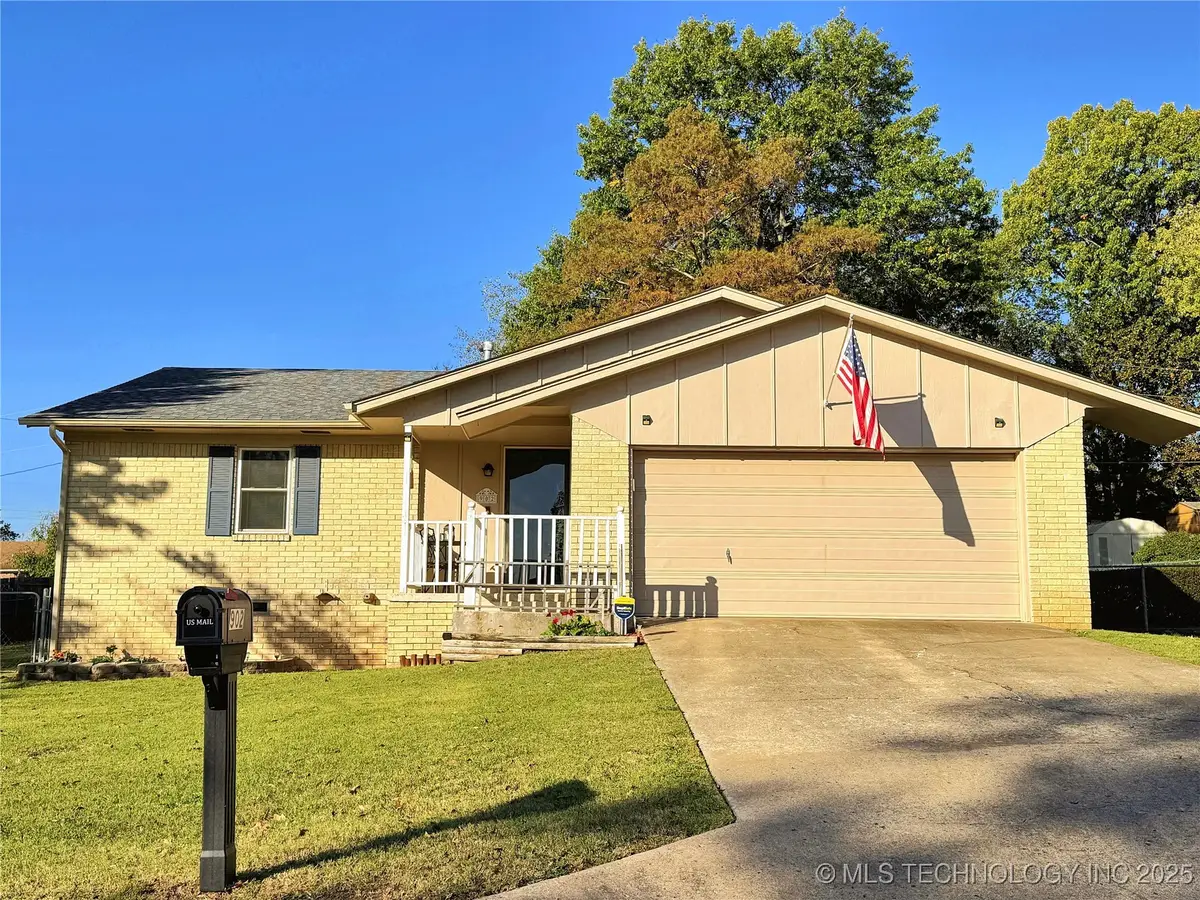 902 S Owens Avenue, Tahlequah, OK 74464 - Image #1