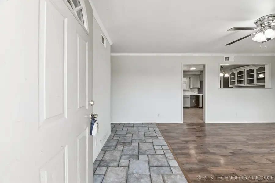 313 N Cummings Avenue, Bartlesville, OK 74006 - Image #3