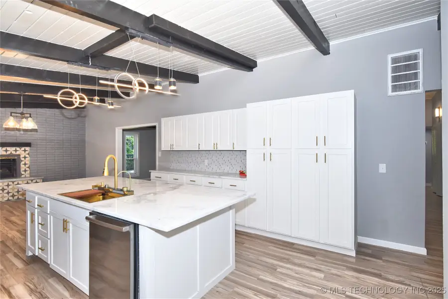 5825 E 035 Street, Tulsa, OK 74135 - Image #2