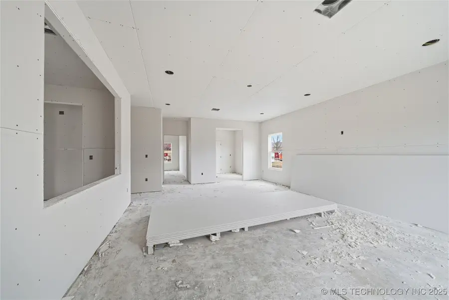 4243 S Greentree Way #58A, Sand Springs, OK 74063 - Image #2