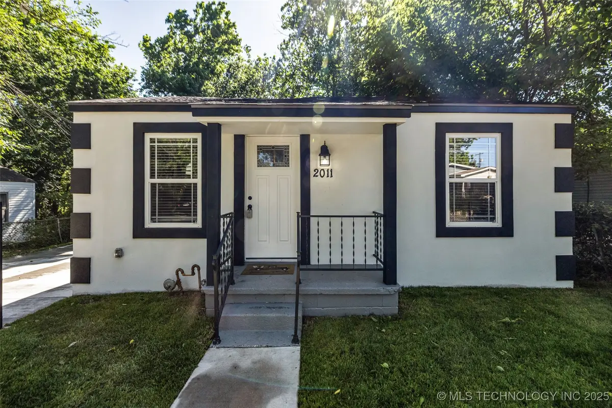 2011 N Atlanta Court, Tulsa, OK 74110 - Image #1
