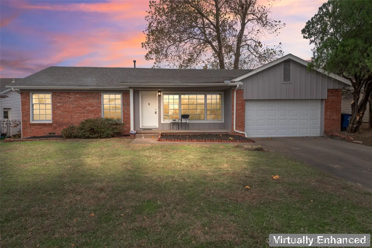 5808 E 21st Place, Tulsa, OK 74114 - Image #1