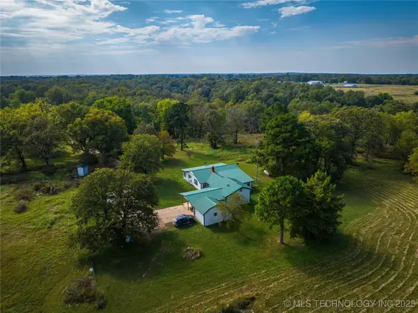 56826 County Road 710 Road, Colcord, OK 74338