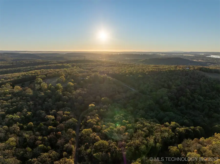 6 S 128th Street, Gore, OK 74435 - Image #2