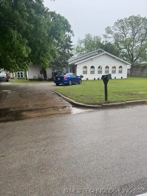 804 W Taliaferro, Madill, OK 73446 - #3