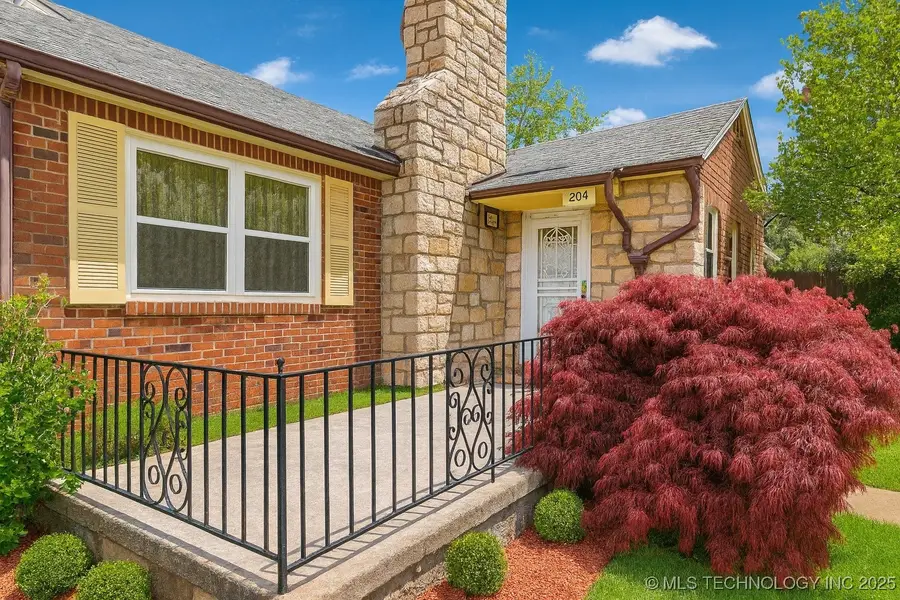204 S Jamestown Avenue, Tulsa, OK 74112 - Image #2